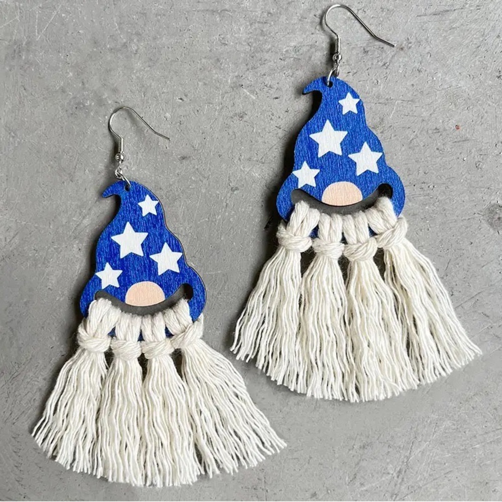 New star Gnome fringe earrings